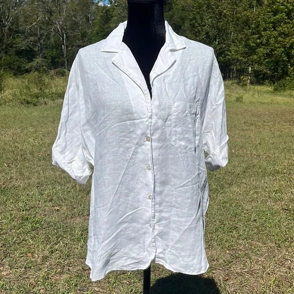Theory women’s 100% linen white button up blouse. Size medium. - Picture 1 of 6